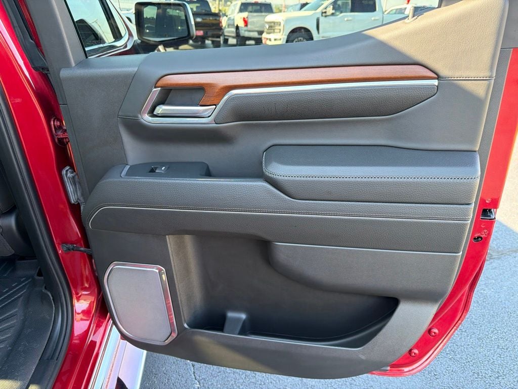 2023 GMC Sierra 1500 4WD Crew Cab Short Box Denali