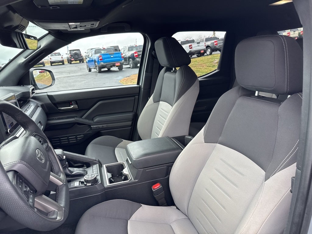 2025 Toyota Tacoma TRD Off-Road