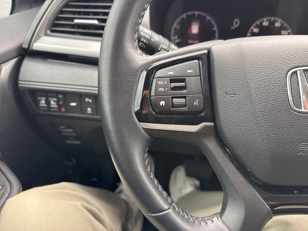 2025 Honda Odyssey Touring