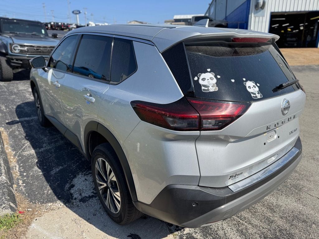 2021 Nissan Rogue SV