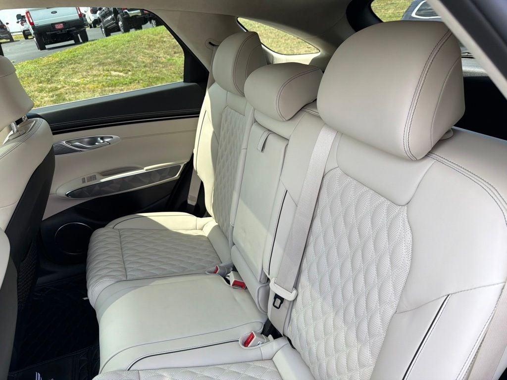 2025 Genesis GV70 3.5T AWD Sport