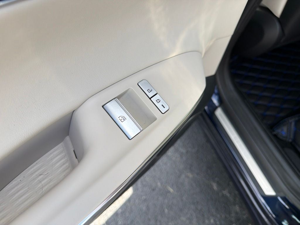 2025 Genesis GV70 3.5T AWD Sport