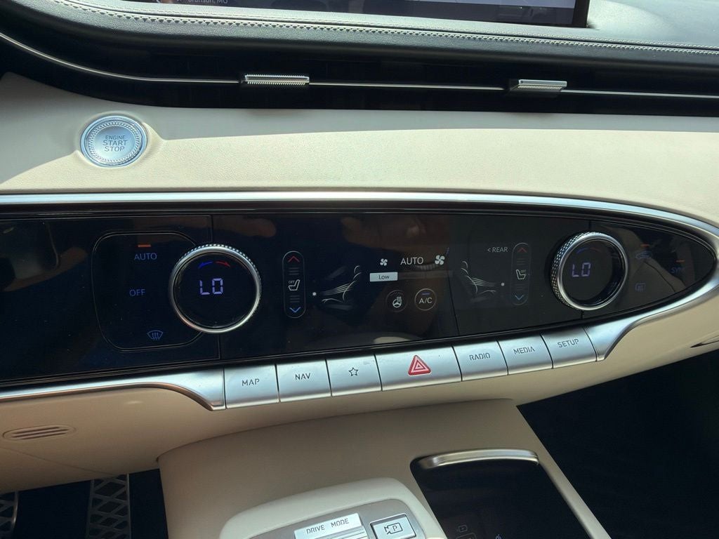 2025 Genesis GV70 3.5T AWD Sport