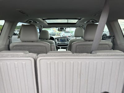 2019 Toyota Highlander Hybrid Limited Platinum