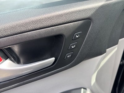 2019 Toyota Highlander Hybrid Limited Platinum