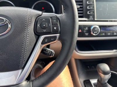 2019 Toyota Highlander Hybrid Limited Platinum