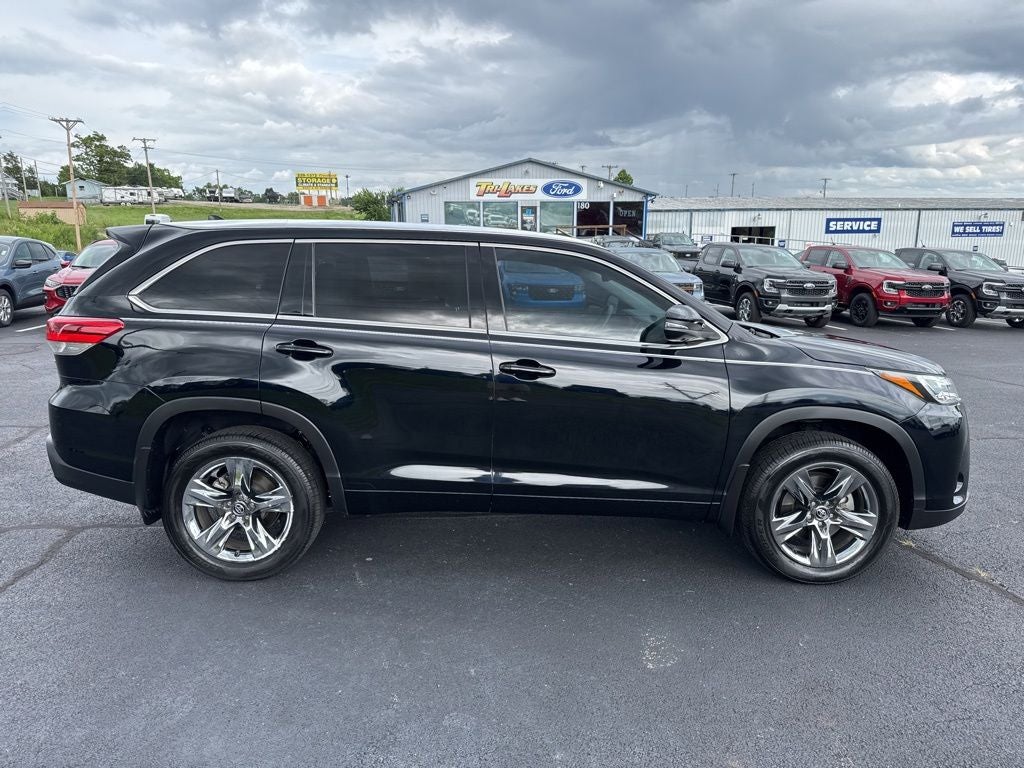 2019 Toyota Highlander Hybrid Limited Platinum