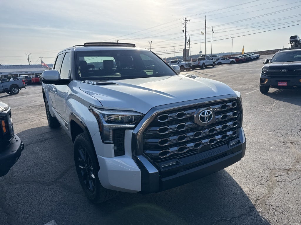 2024 Toyota Tundra Hybrid Platinum 4WD