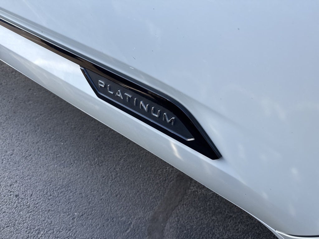 2024 Toyota Tundra Hybrid Platinum 4WD