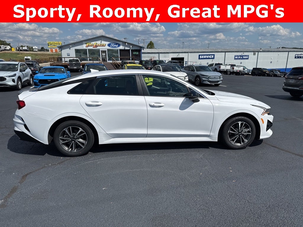 2024 Kia K5 GT-Line