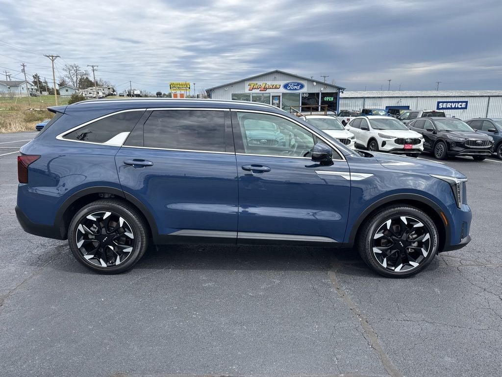 2024 Kia Sorento EX