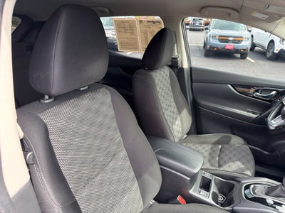 2022 Nissan Rogue Sport SV FWD Xtronic CVT