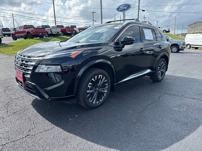 2025 Nissan Rogue Platinum