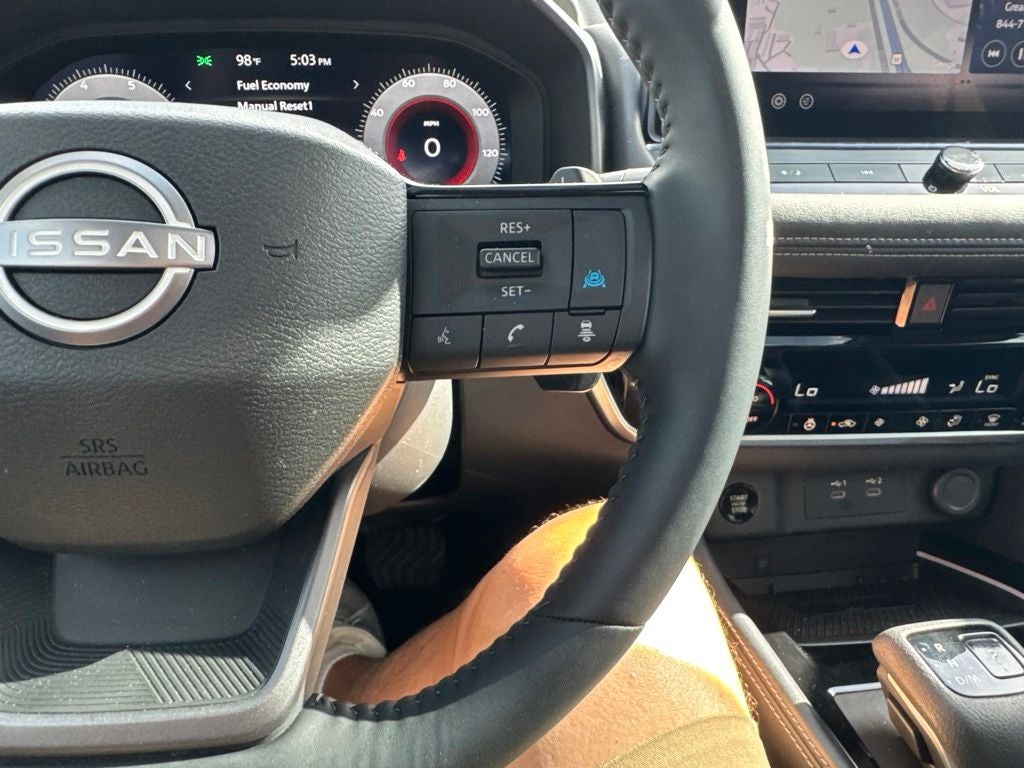 2025 Nissan Rogue Platinum