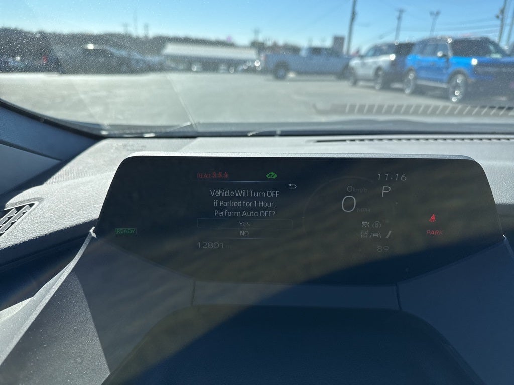 2025 Toyota Prius LE