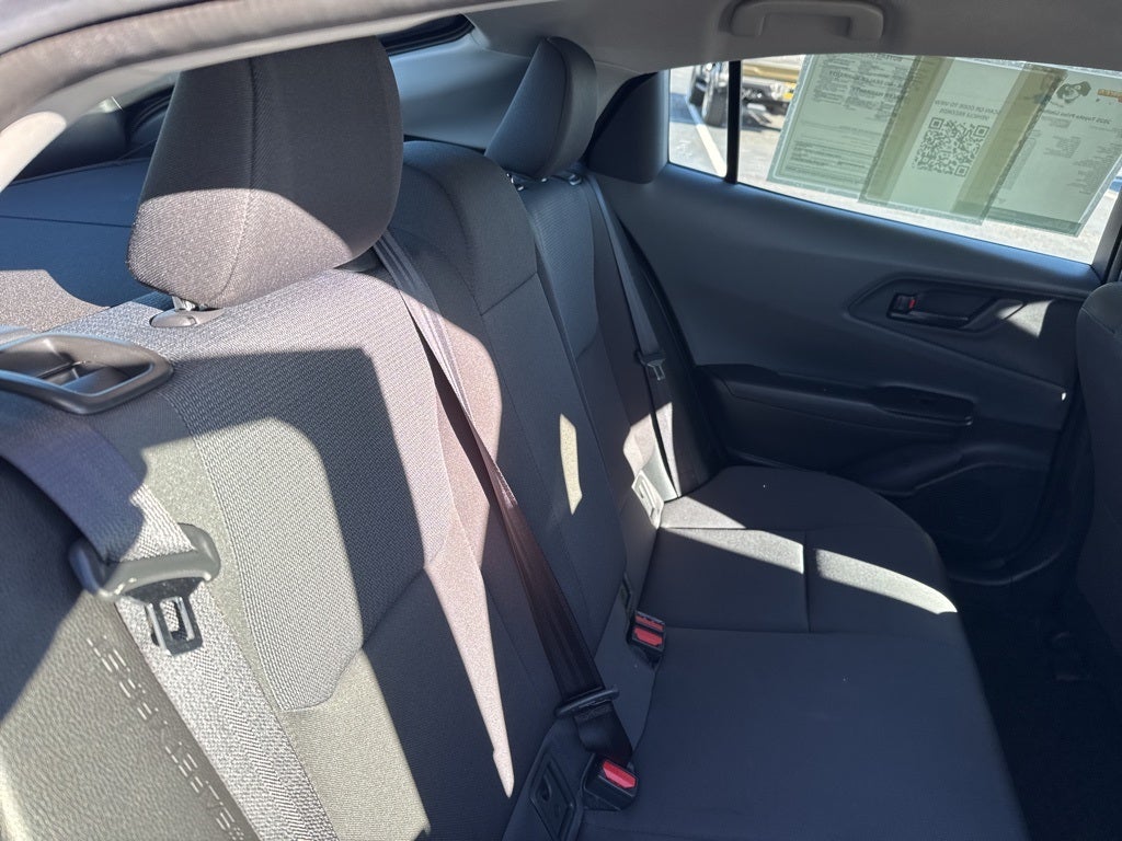2025 Toyota Prius LE