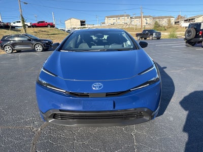 2025 Toyota Prius LE