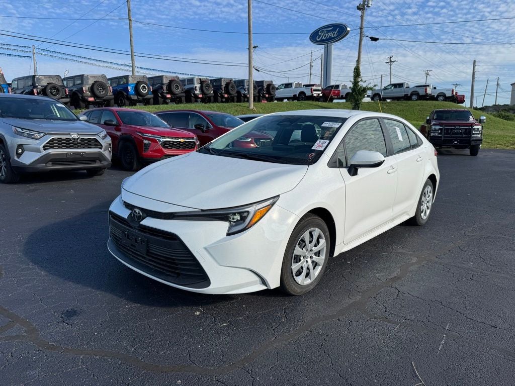 2026 Toyota Corolla LE Hybrid CVT's photo