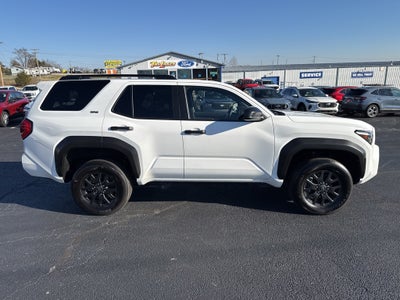 2025 Toyota 4Runner SR5
