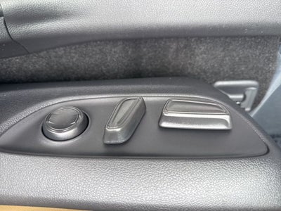 2025 Toyota RAV4 Hybrid XLE Premium