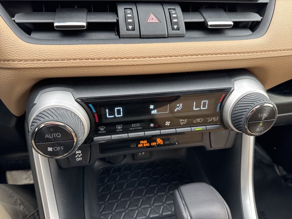 2025 Toyota RAV4 Hybrid XLE Premium