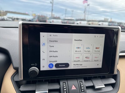 2025 Toyota RAV4 Hybrid XLE Premium