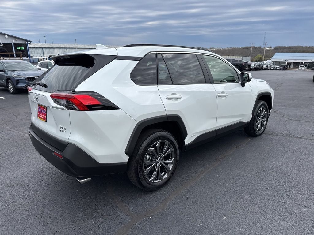 2025 Toyota RAV4 Hybrid XLE Premium