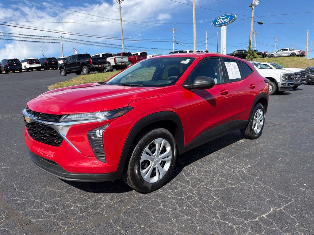 2026 Chevrolet Trax FWD LS