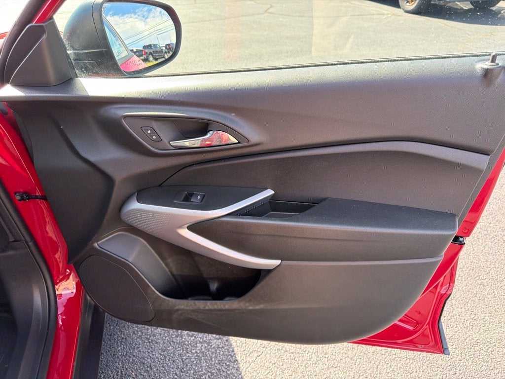 2026 Chevrolet Trax FWD LS