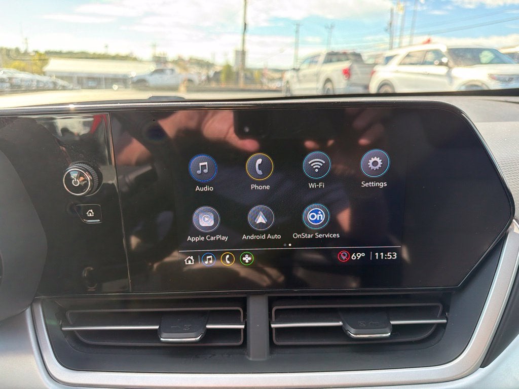 2026 Chevrolet Trax FWD LS