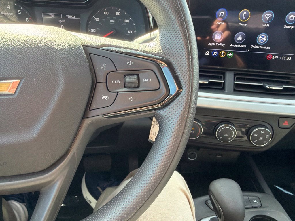2026 Chevrolet Trax FWD LS