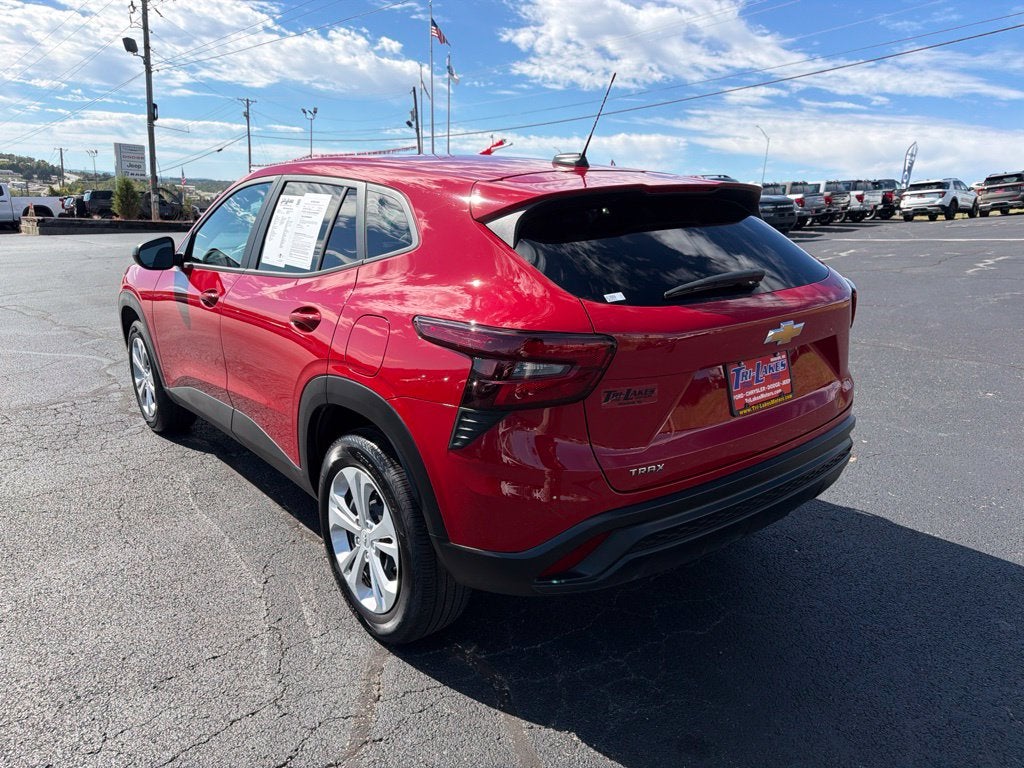 2026 Chevrolet Trax FWD LS