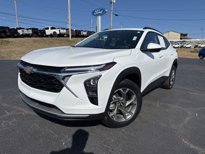 2025 Chevrolet Trax FWD LT