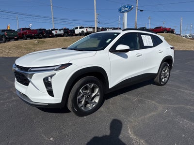 2025 Chevrolet Trax FWD LT