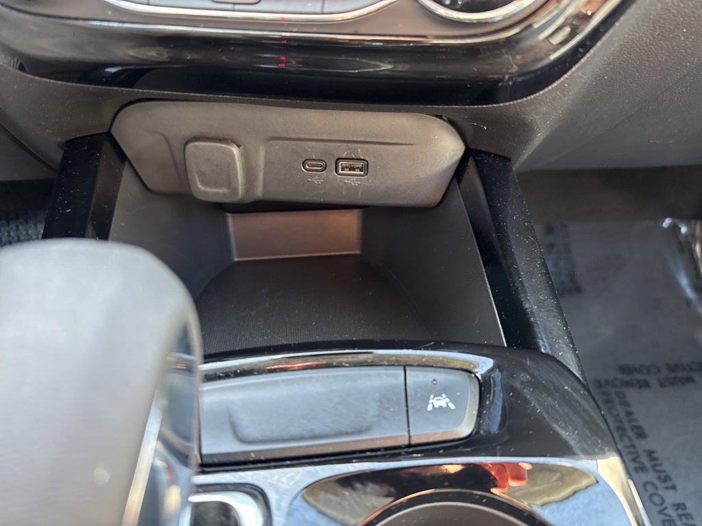 2025 Chevrolet Trax FWD LT