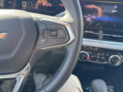 2025 Chevrolet Trax FWD LT