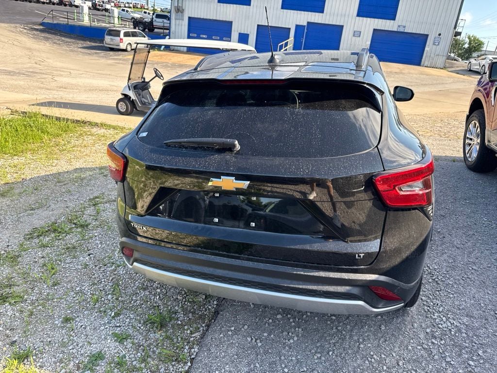 2025 Chevrolet Trax FWD LT