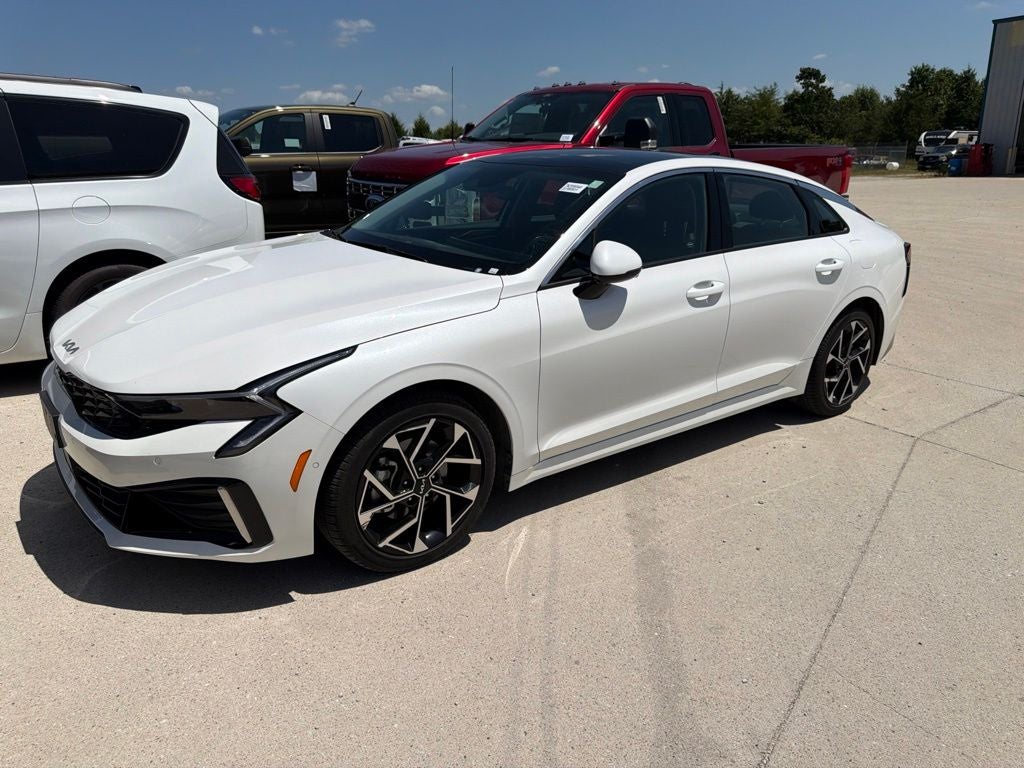 2025 Kia K5 EX
