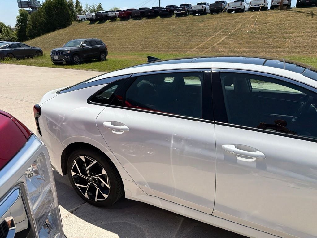 2025 Kia K5 EX