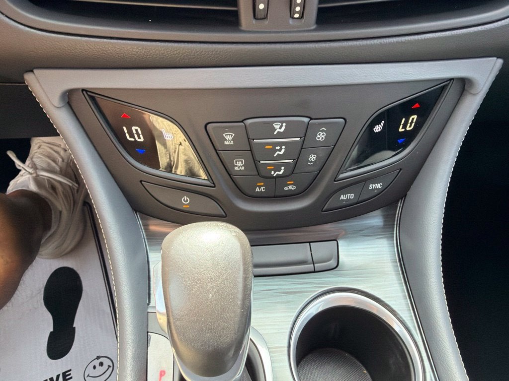 2020 Buick Envision FWD Essence