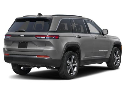 2027 Jeep Grand Cherokee Laredo Altitude