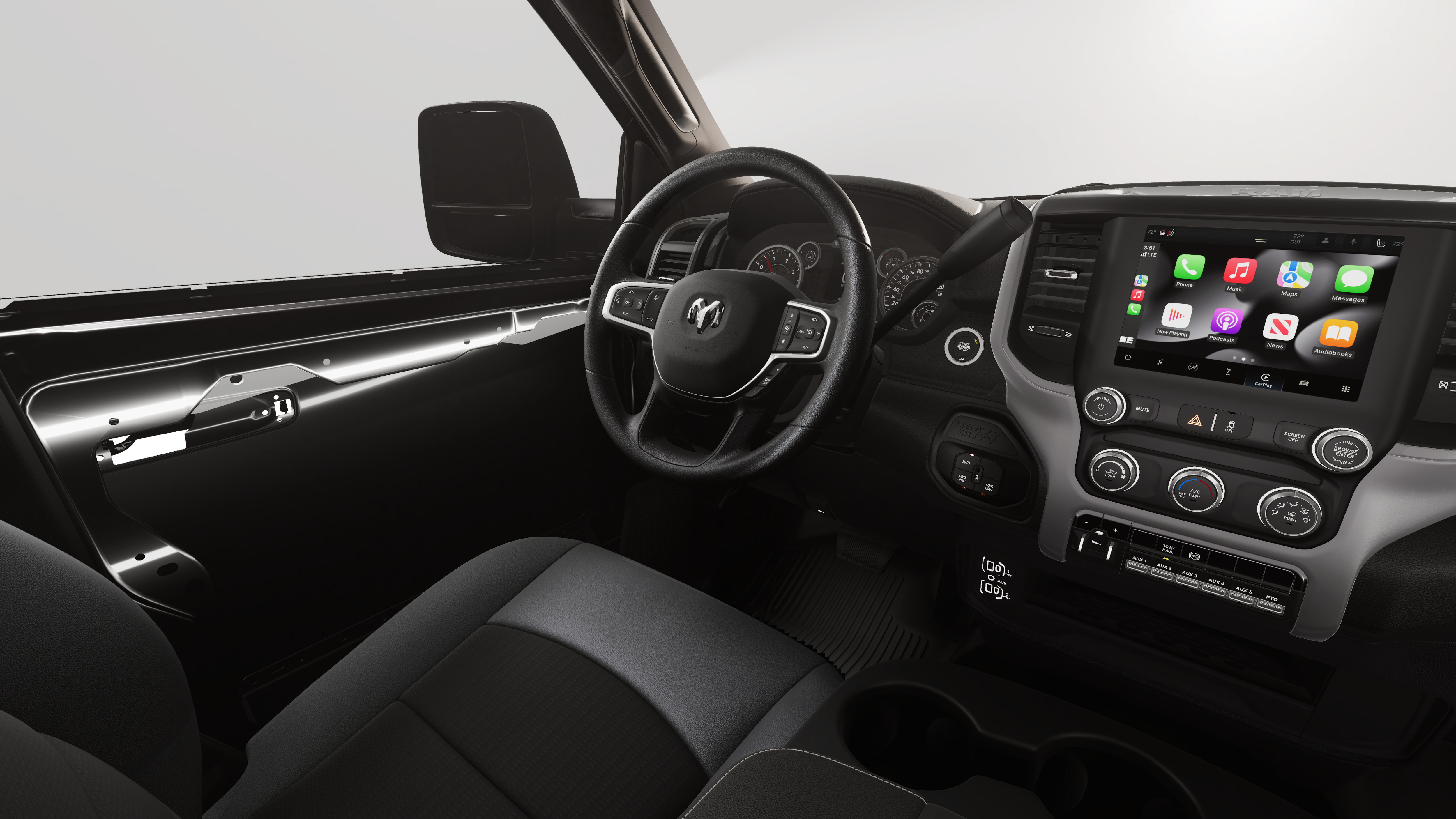 2026 RAM Ram 5500 Chassis Cab RAM 5500 TRADESMAN CHASSIS CREW CAB 4X4 84' CA